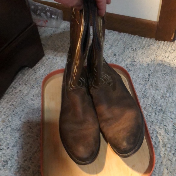 Brown leather cowgirl boots - Picture 2 of 5